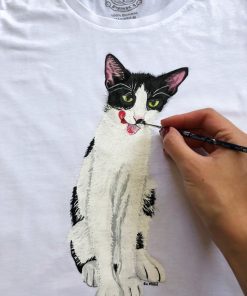 Tricou personalizat-Portret Pisica Tuxedo (Peticel), pictat manual