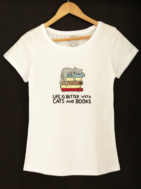 Tricou pictat manual Cats & Books